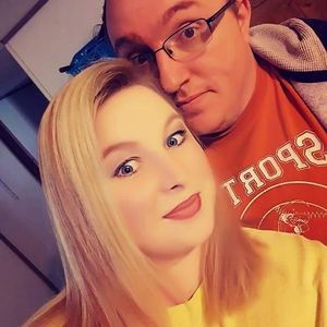 Meet your Posher, Sarah n chris